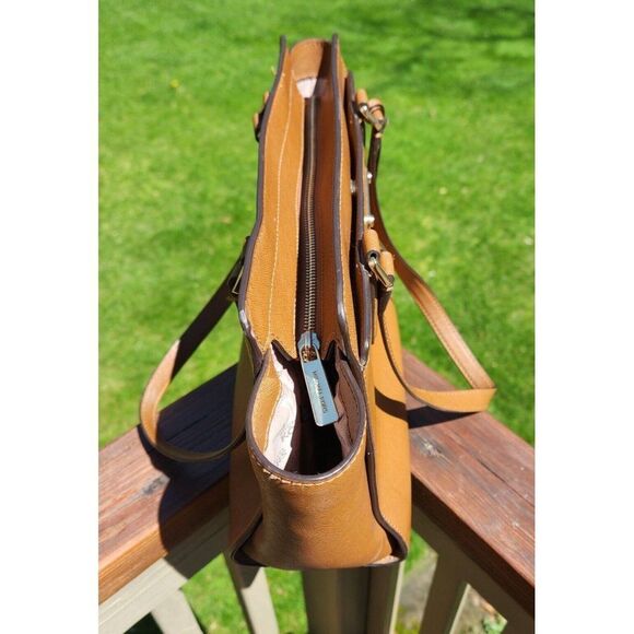 Michael Kors Tote Jet Set Luggage Saffiano Leather Acorn Tan Brown Gold Hardware - Picture 5 of 9